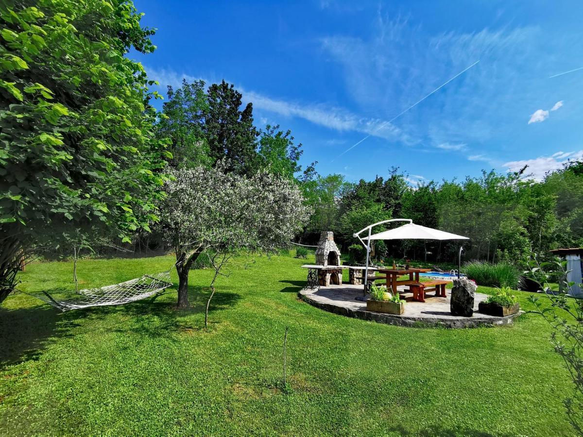 Holiday House Vuki Nedeščina Buitenkant foto